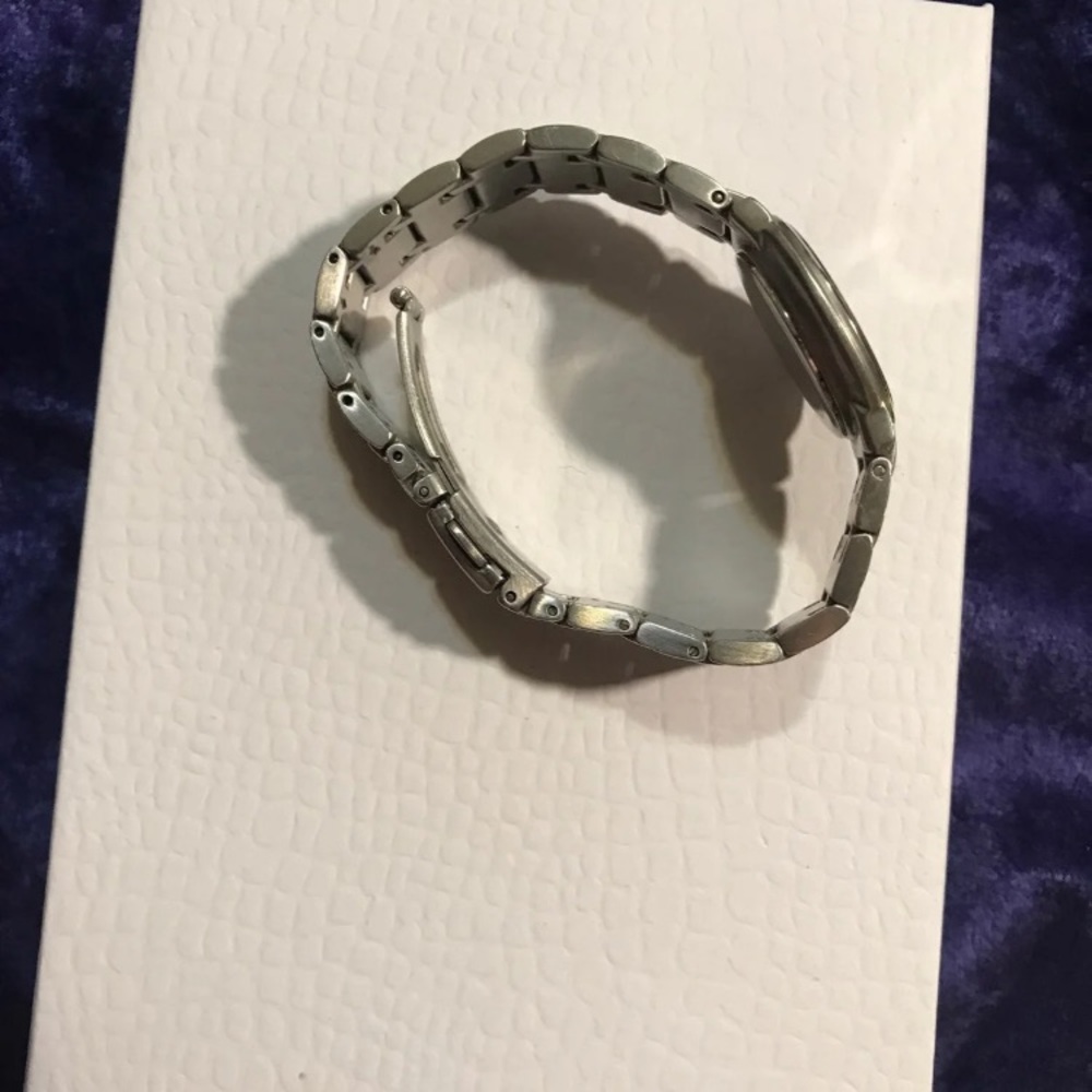 Watch - Picture 2 of 4